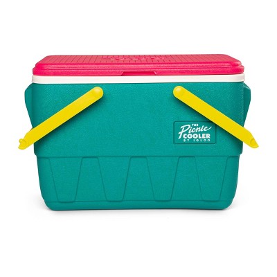 Igloo cooler with wheels hot sale target