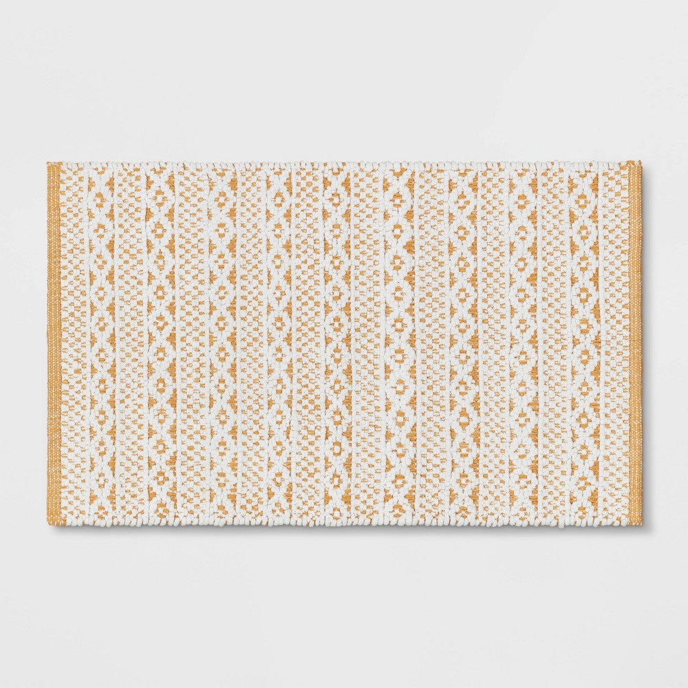 Photos - Bath Mat 20"x32" Chenille Bath Rug Gold/White - Threshold™