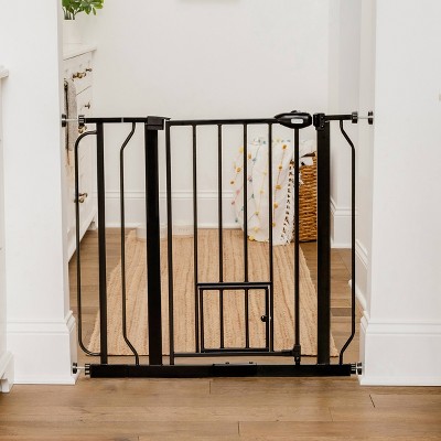 Carlson Pet Extra Wide Gate with Pet Door - Black