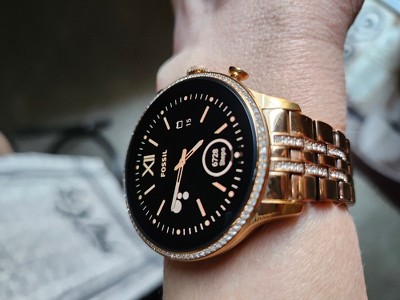Gen 6 Smartwatch Black Silicone