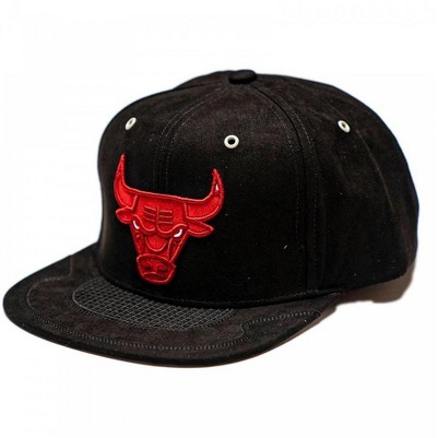 black/red