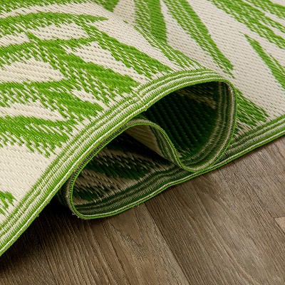 Green Floral Synthetic Reversible Rectangular Area Rug 5' x 7'