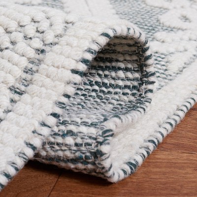 Hand-Knotted Ivory and Green Wool Rectangular Area Rug, 5' x 8'