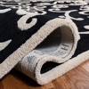 Soho SOH120 Hand Tufted Indoor Rugs - Safavieh - 4 of 4