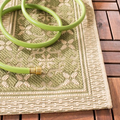 Courtyard CY6003 Power Loomed Indoor/Outdoor Area Rug - Cream/Green - 6'7"x9'6" - Safavieh.