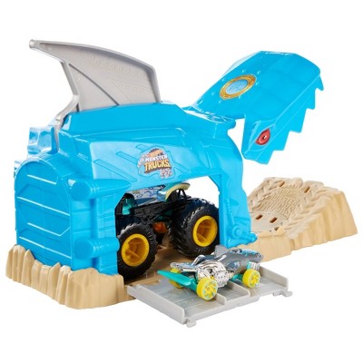 monster truck playset