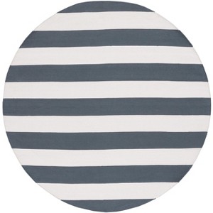Montauk MTK712 Hand Woven Indoor Rugs - Safavieh - 1 of 4