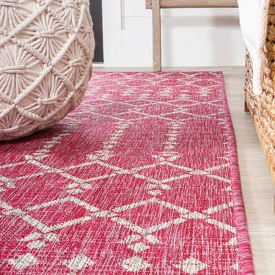 Fuchsia and Light Gray Moroccan Geometric Synthetic Area Rug