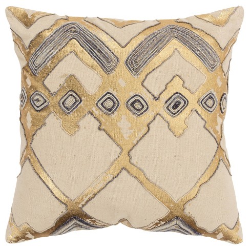 Rizzy Home Beige, Rust, and Blue Hand-crafted Medallion Throw Pillow - On  Sale - Bed Bath & Beyond - 31484984