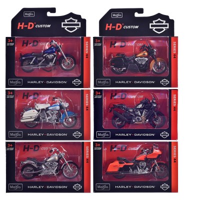 Motorcycle Models of Harley-Davidson Motorcycles 6 piece Set Series 44 1/18 Diecast Motorcycle Models by Maisto