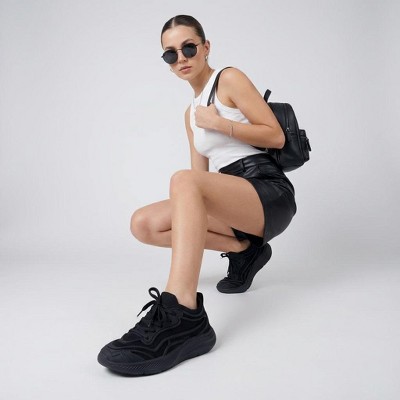 Женские кроссовки CUSHIONAIRE Trax Lace-Up Mesh Womens Shoes - Lightweight Platform Fashion Sneakers Casual Gym Shoes for Women , Black 9 — фото 7