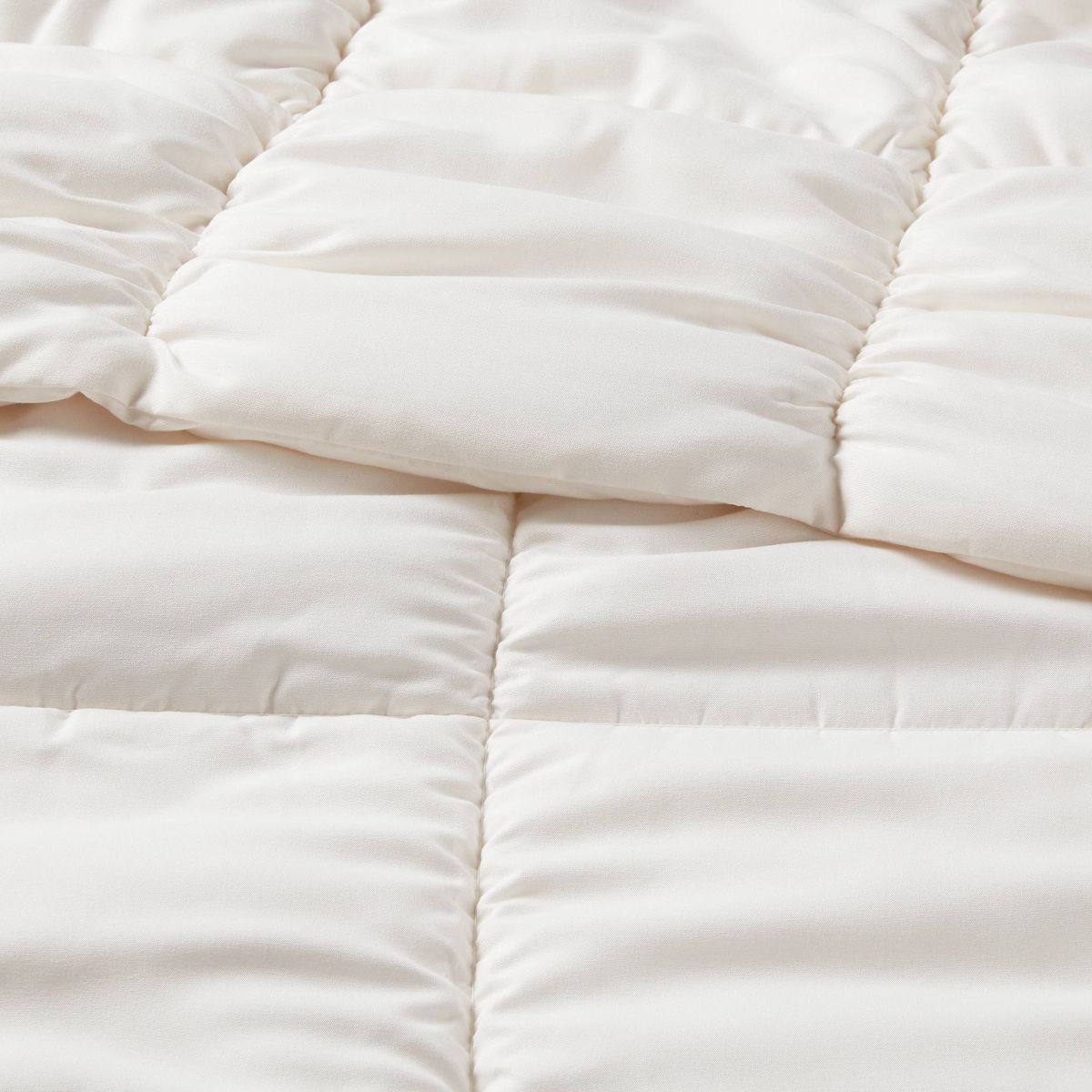Box Stitch Puffer Comforter - Room Essentials™ - thumbnail 10