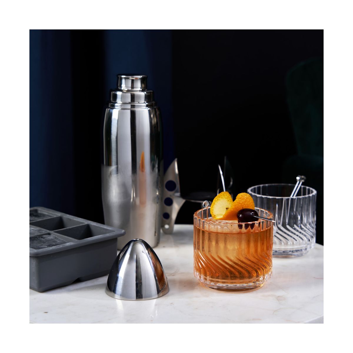 Viski Set of 6 Stainless Steel Cocktail Picks for Old Fashioned, Martini, 4.25? Skewers for Cherries, Olives, Limes, Oranges, Birthday Party, Wedding - thumbnail 8