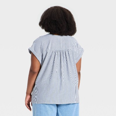 Women Dolman Short Sleeve Smocked V-Neck Button-Front Top – Ava & Viv