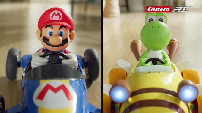 Carrera RC Mario Kart - Bumble vs Yoshi, 2 of 8, play video