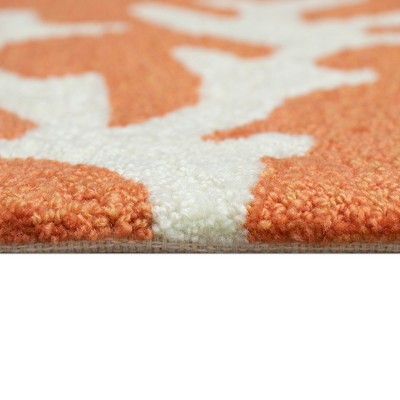 Capri Round Orange and White Synthetic Tufted Rug
