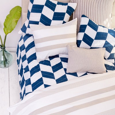 King White and Indigo Cotton Reversible Quilt Set