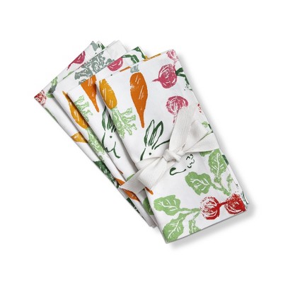TAG Veggie Bunny Vegetable and Bunny Rabbit on White Background Cotton Machine Washable Napkin Set of 4