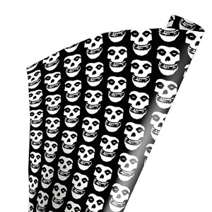Trick or Treat Studios Misfits The Fiend Skulls Gift Wrapping Paper - 1 of 1
