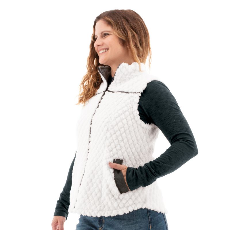 Aventura Clothing Women's First Frost Vest, 5 of 6