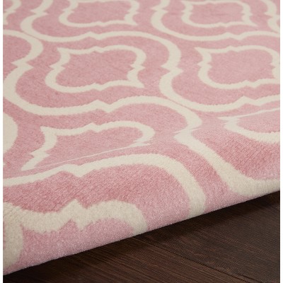Moroccan Trellis Pink Viscose 8' x 10' Easy-Care Area Rug