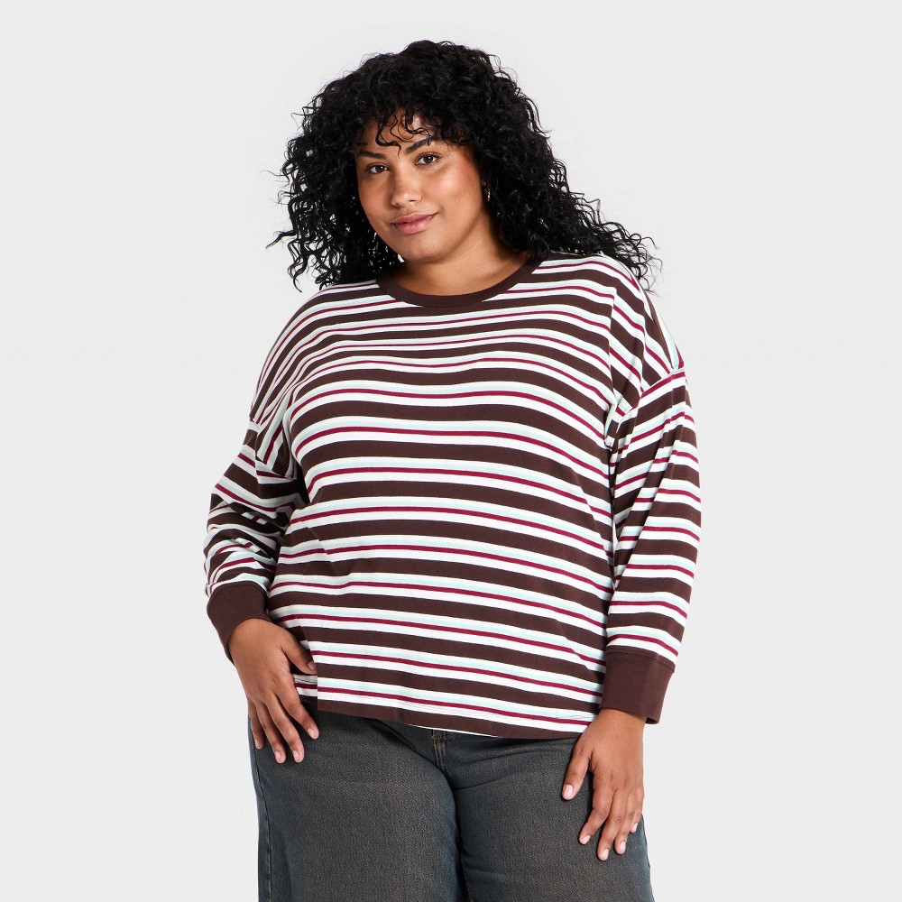 Women's Long Sleeve Vintage T-Shirt - Universal Thread™ Brown Striped 2X