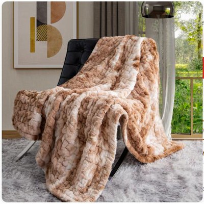 Vynxaria Ruched Faux Fur Throw - Luxurious 50"x60" Cozy Comfort
