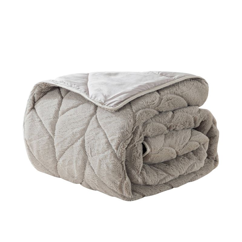 Waverly Cozy Down Alternative Bed Blanket - St. James Home, 4 of 8