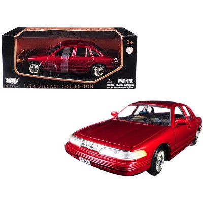 1998 Ford Crown Victoria Metallic Red 1/24 Diecast Model Car by Motormax