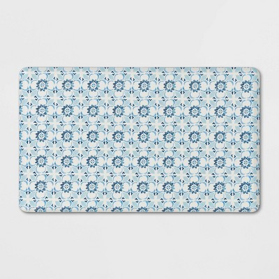 1&#39;5&#34;x2&#39;6&#34; Medallion Comfort Mat Blue - Threshold&#8482;_2