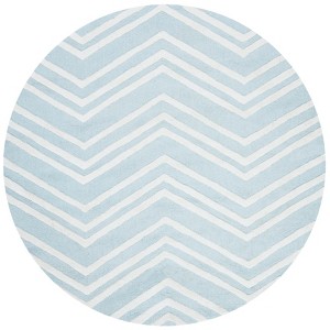 Safavieh Kids Wave SFK910 Hand Tufted Indoor Rugs - Safavieh - 1 of 3