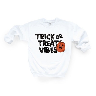 Simply Sage Market Women's Graphic Sweatshirt Trick Or Treat Vibes Pumpkin