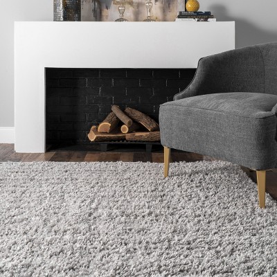 Gray Synthetic Solid Shag Area Rug 5' 3" x 7' 7"