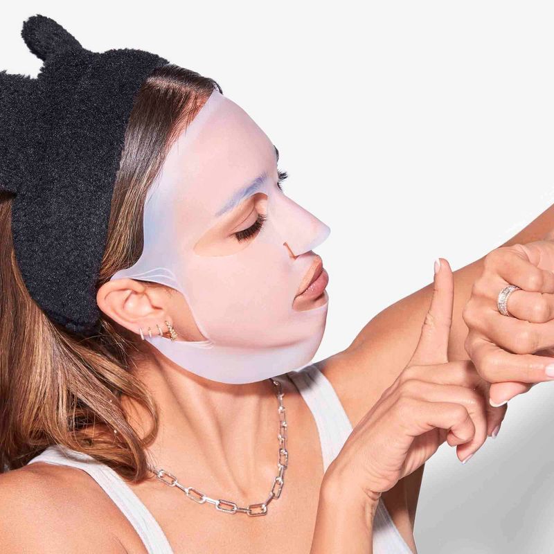 Honest Beauty Reusable Magic Silicone Sheet Mask, 5 of 7
