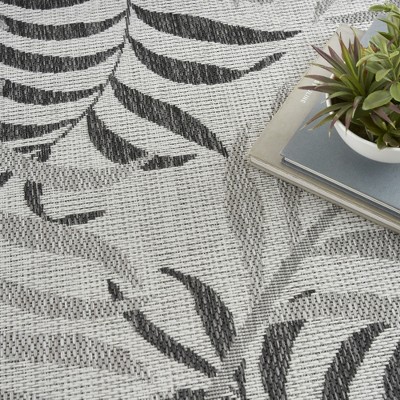 Gray Tropical Leaf Pattern 5' x 7' Synthetic Outdoor Rug