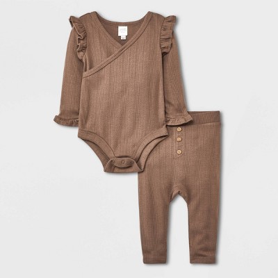 Grayson Collective Baby Girls' 2pc Solid Top & Bottom Set - Brown 6-9M