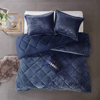 Intelligent Design Alyssa Velvet Quilted Diamond Ultra Soft Comforter Set