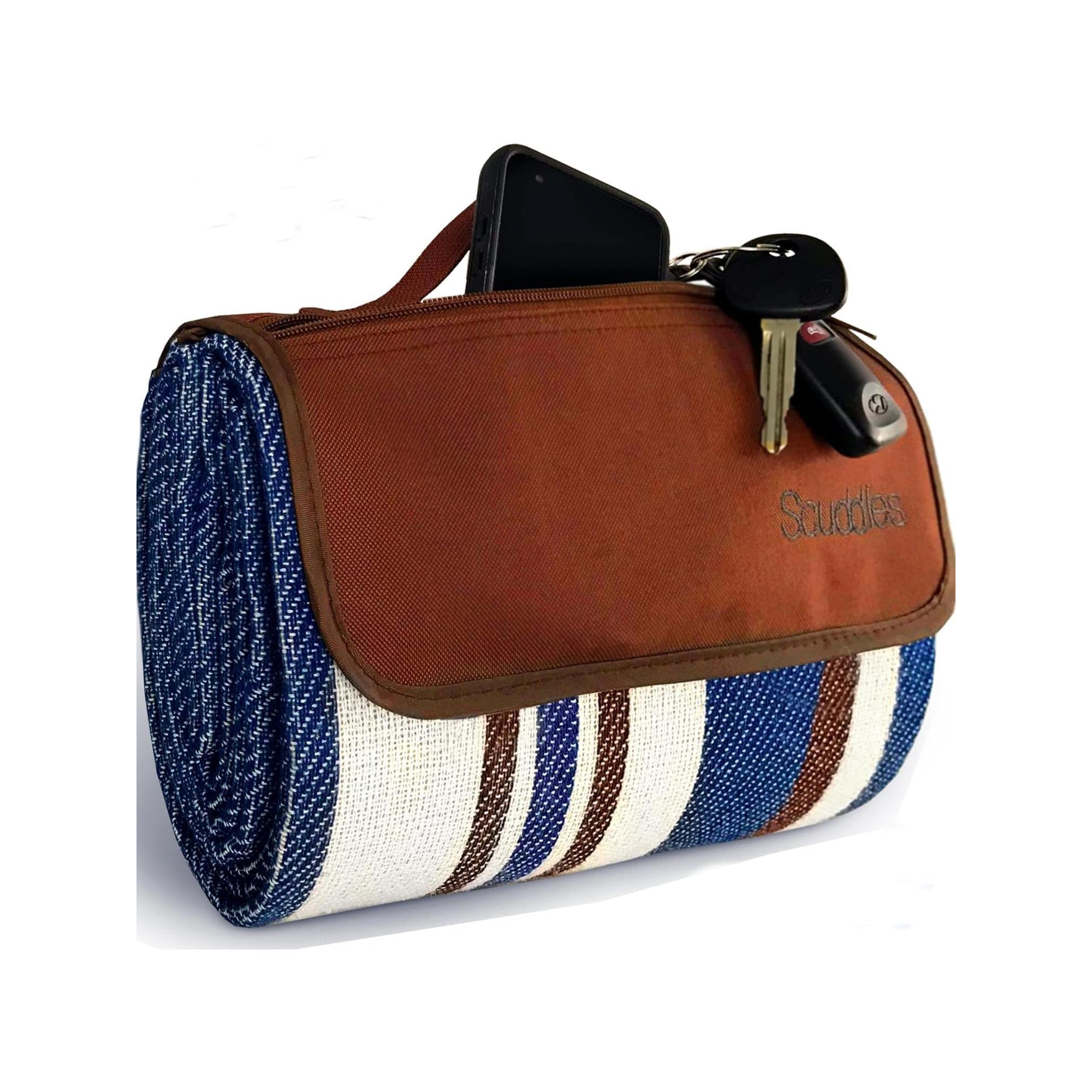 SCUDDLES SCPRZIP Extra-Large Picnic Blanket, 3-Layer Waterproof Outdoor Mat with Carry Strap and Storage Pocket, Ideal for Beach, Camping & Hiking