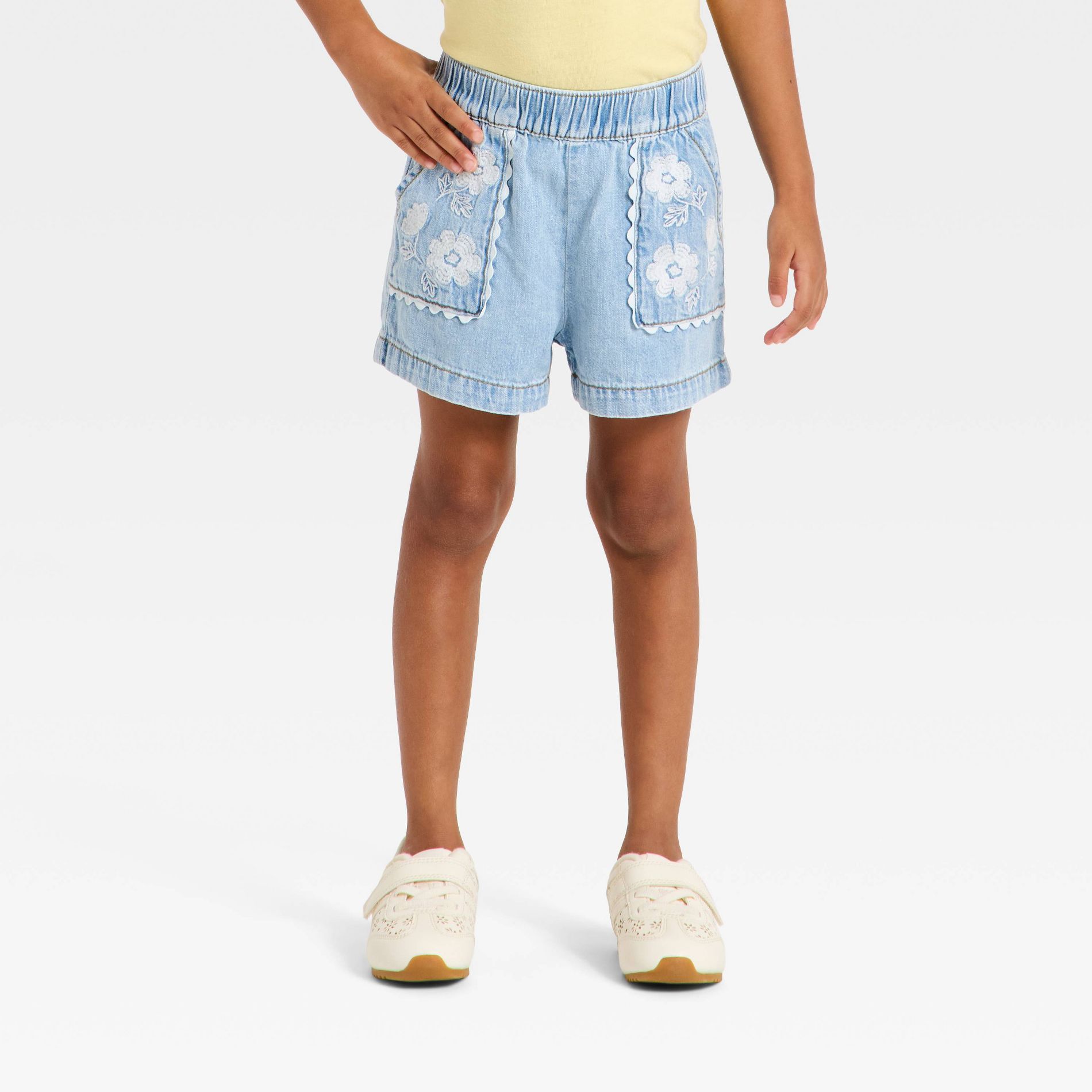 Toddler Girls' Embroidered Pull-On Denim Shorts - Cat & Jack™ Light Wash 3T