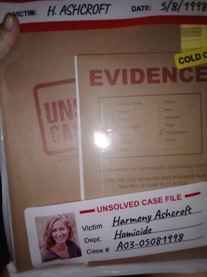 Pressman Unsolved Case Files: Harmony Ashcroft Board Game : Target