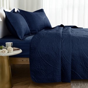 3 Piece Quilt Set Coverlet With Shams Floral Pattern Bedspread Set Bedding Set for All Seasons - Cotton Passion - 1 of 4