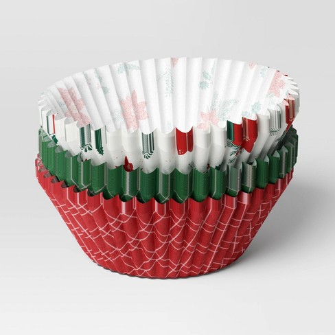 75pk Christmas Classic Baking Cups - Wondershop™ : Target