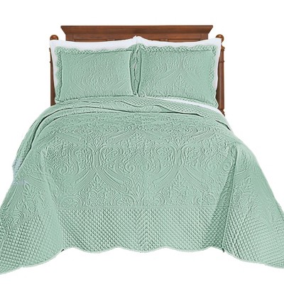 Collections Etc Luxe Textured Diamond Design Scalloped Edge Oversize Bedspread