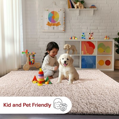 Plush Easy-Care Beige Shag Area Rug 5' x 7'