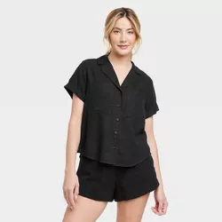 Women's Linen Short Sleeve Button-Down Shirt - Universal Thread™