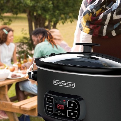 BLACK DECKER 7-Quart Slow Cooker, SCD4007, Chalkboard Exterior, Locking Lid, 3 Heat Settings, Removable Stoneware Crock