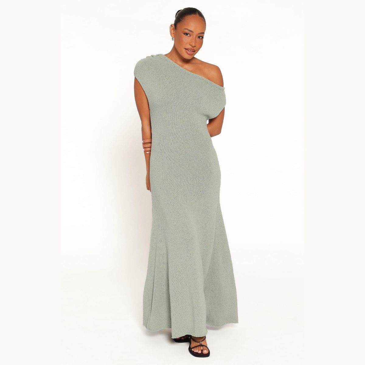 Linora Off Shoulder Maxi Dress