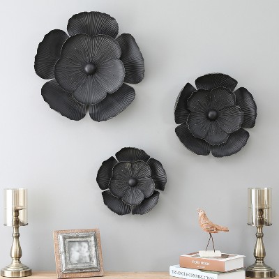 LuxenHome Black and Gold Metal Flower Wall Sculptures Set