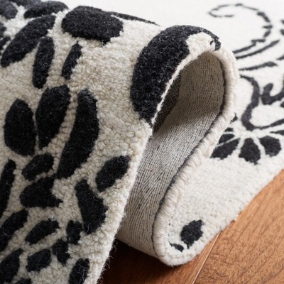 Ivory and Black Hand-Tufted Wool Floral Area Rug, 5' x 8'