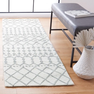 Blossom BLM115 Hand Tufted Area Rug  - Safavieh
